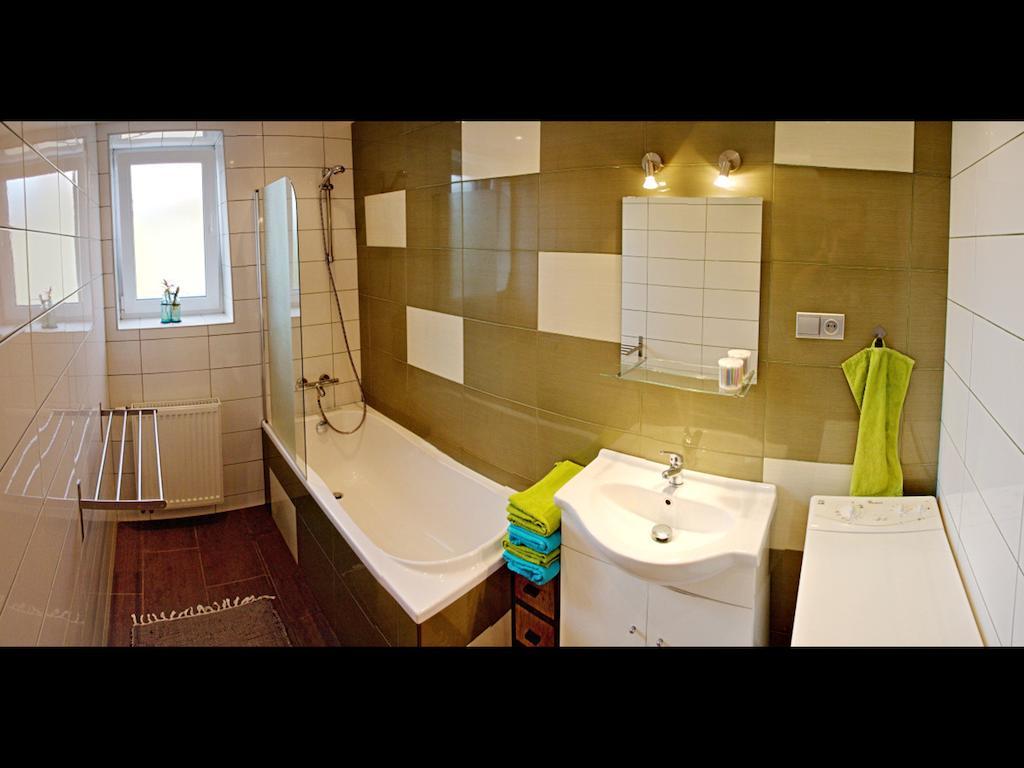 Apartment Pod Sychrovem Prague Bilik gambar